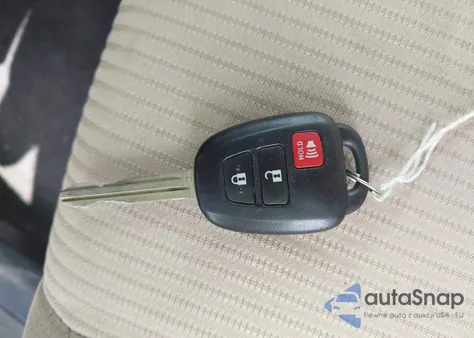 2013 Toyota Rav4 Xle z USA, uszkodzony, nr VIN JTMRFREV8DD027993